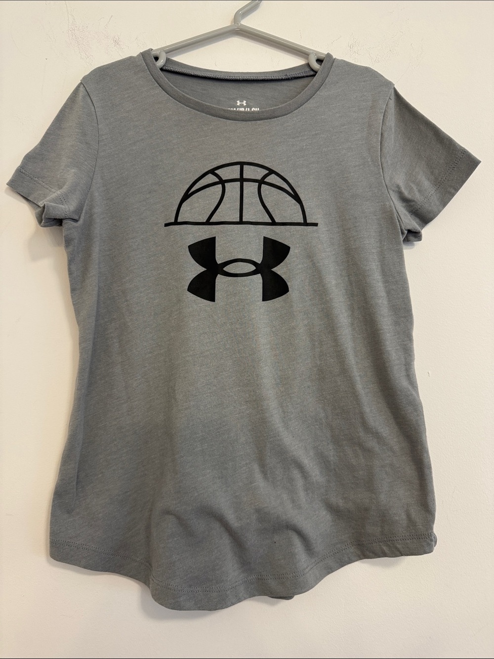 Under Armour Gray Tee with Black Basketball Logo